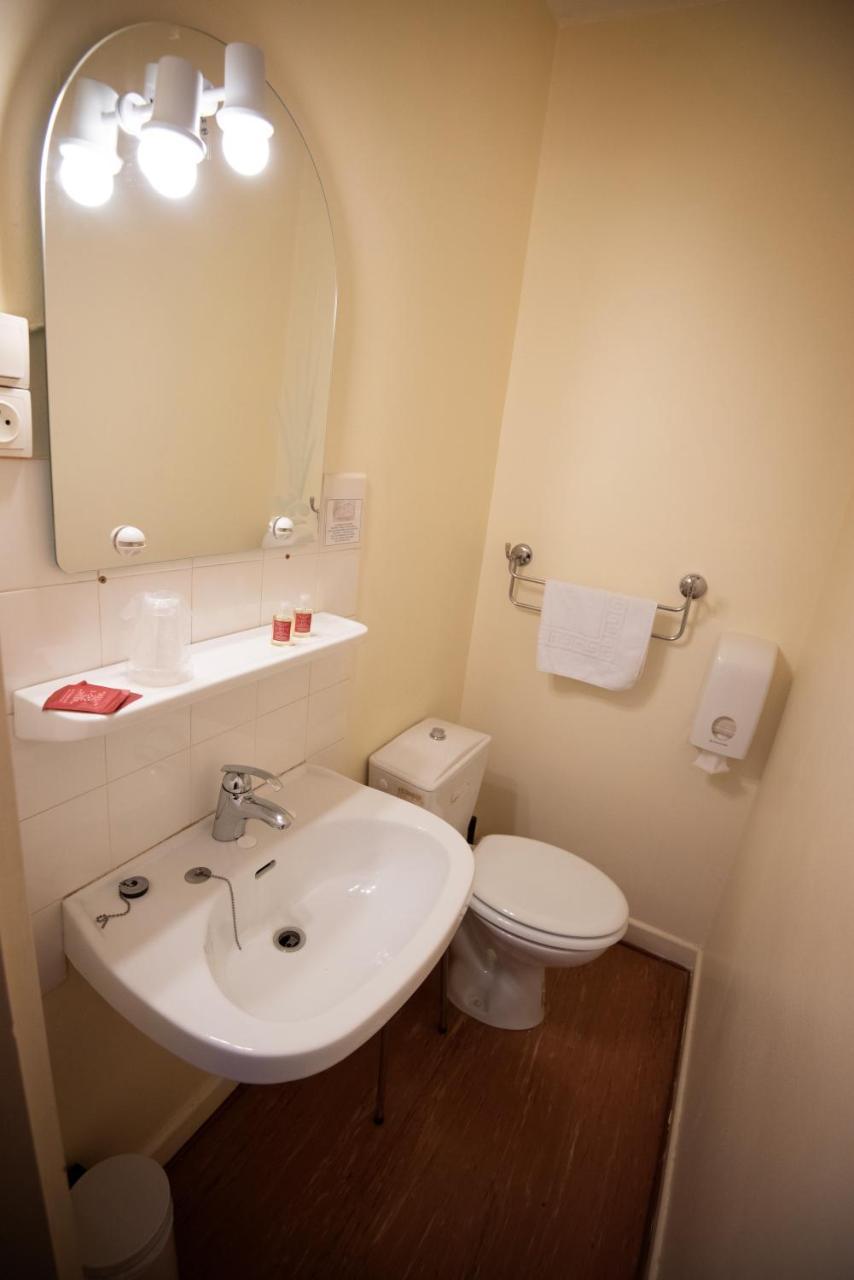 Hotel Restaurant Saint-Benoit Gueugnon ภายนอก รูปภาพ